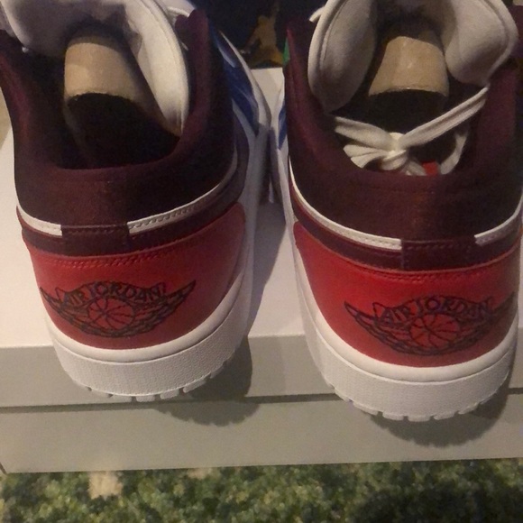 Air Jordan’s’ 1 low main image 5